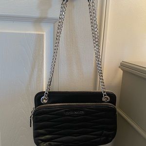 VINCE CAMUTO Black Leather shoulder, crossbody bag